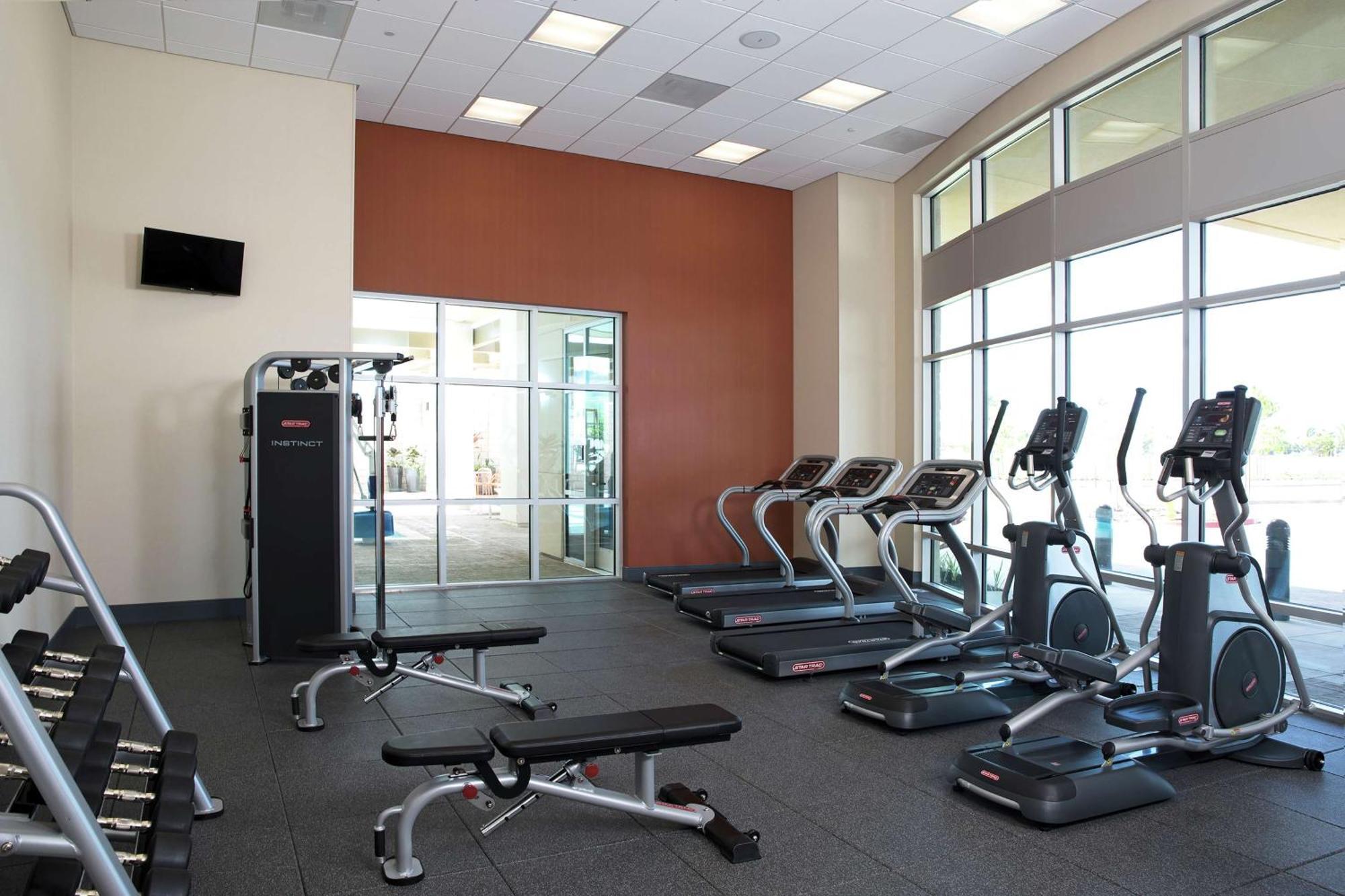 Hampton Inn & Suites Oahu Kapolei - Free Parking - No Resort Fee Exterior foto